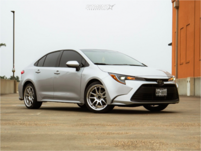 Toyota Corolla on Aodhan DS02 vacuum chrome